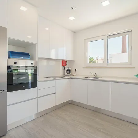 Дом отдыха Casa Ventosa With Private Pool Santa Barbara (Lisbon)