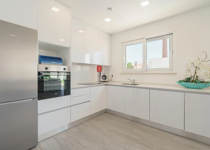 Hébergement de vacances Casa Ventosa With Private Pool Santa Barbara (Lisbon)