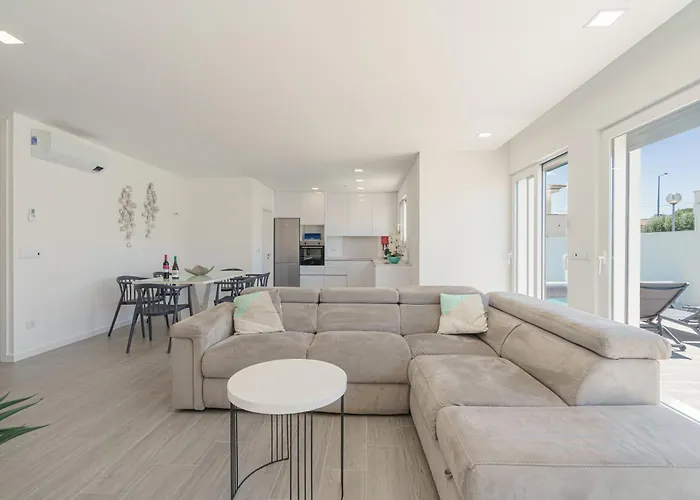 Hébergement de vacances Casa Ventosa With Private Pool Santa Barbara (Lisbon)